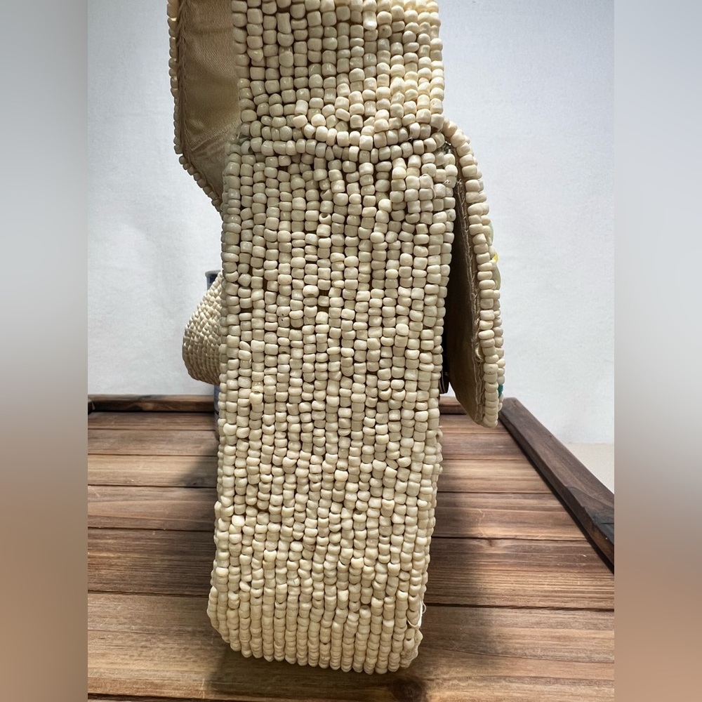 Viral Beaded Lemon Handbag!! - Picture 2 of 7